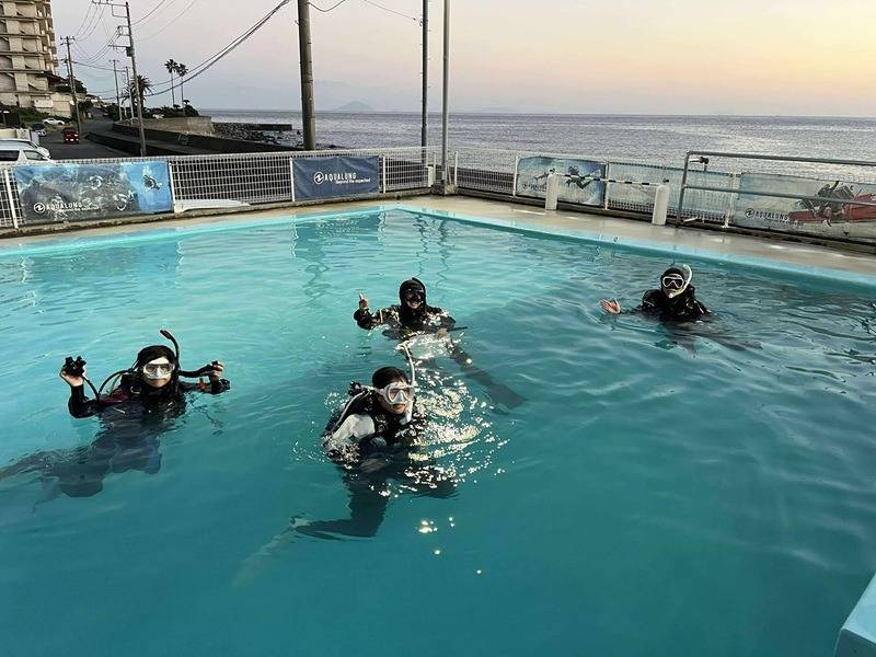 沈船にドキドキ！レックSP講習スタート＆DMチームは夜まで特訓！